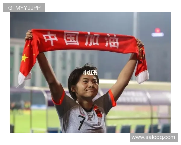 德荣掌控中场核心力量见证绿茵场上永不熄灭的斗魂