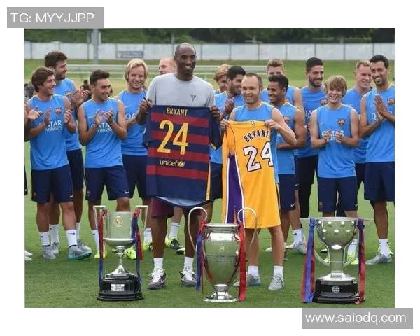 科比与足球明星之间的深厚友谊与互动:跨界传奇的真实故事 科比与足球明星之间的深厚友谊与互动:跨界传奇的真实故事