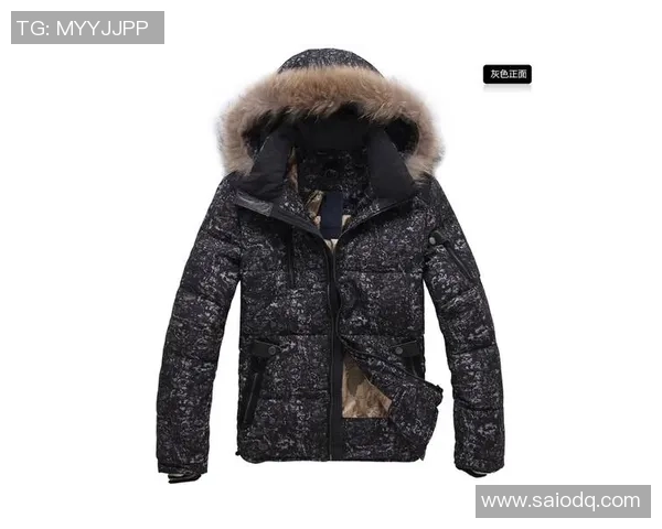 章若楠联名款足球球星印花T恤 打造潮流运动风格时尚新选择