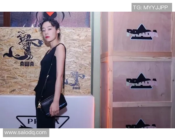 足球明星代言风潮：盘点那些引领潮流的球员品牌合作与商业价值